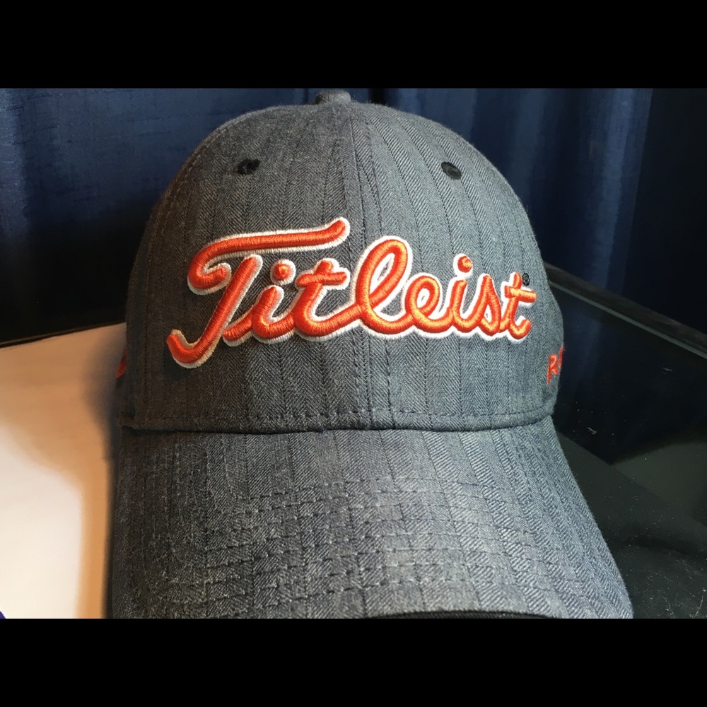 Titleist Golf adjustable hat